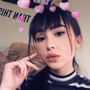 Meet your Posher, Justine